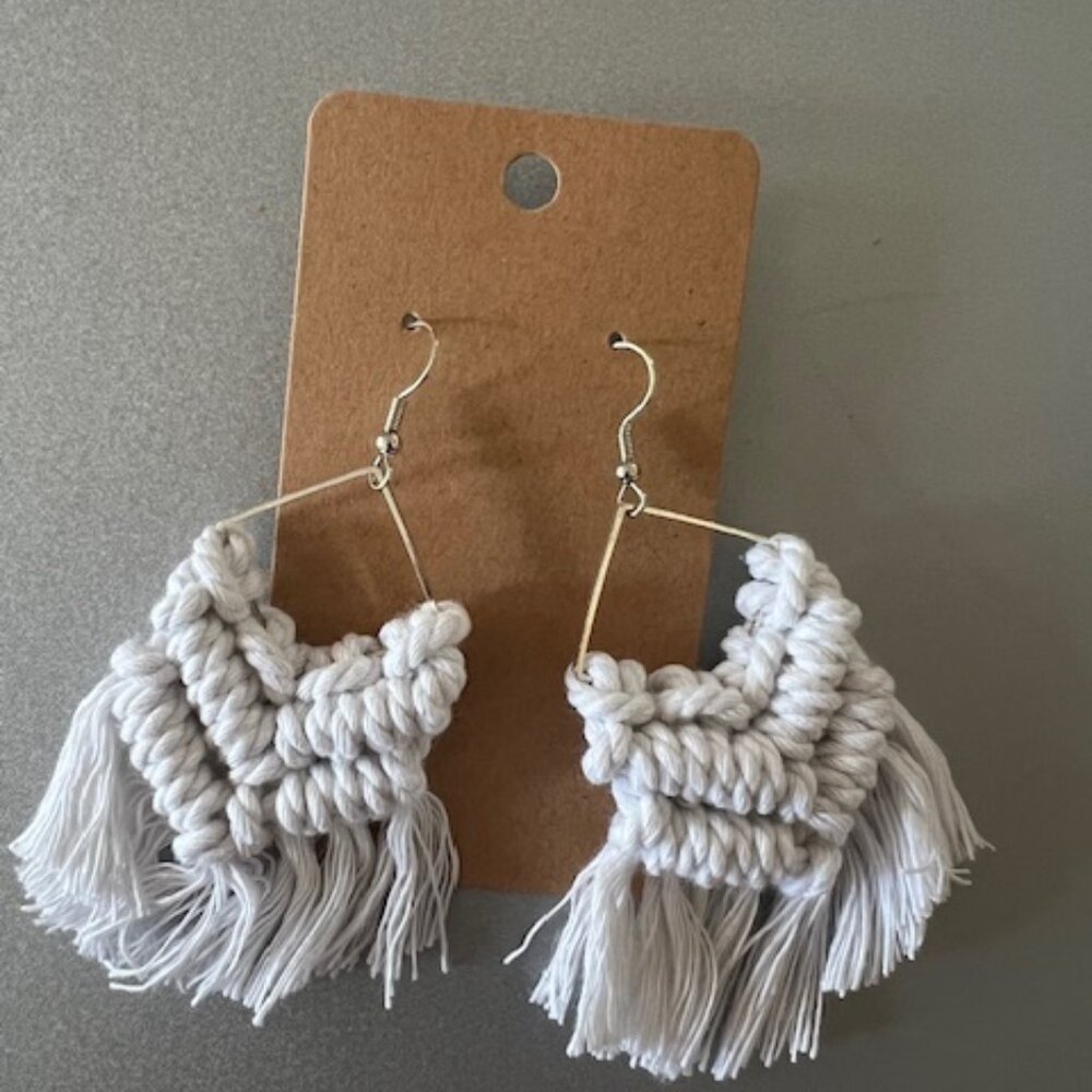 ⚡3 for $15 Macrame Earrings - white NWOT